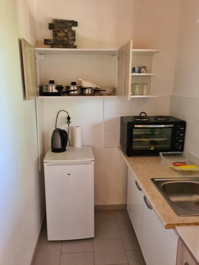 Avra Beach Apartments レフキンミ エクステリア 写真