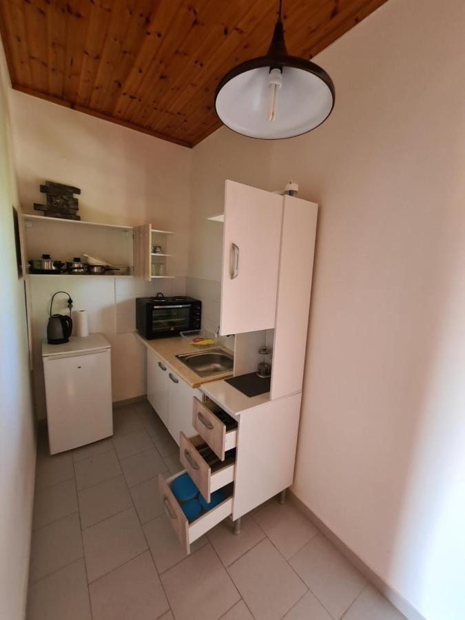 Avra Beach Apartments レフキンミ エクステリア 写真